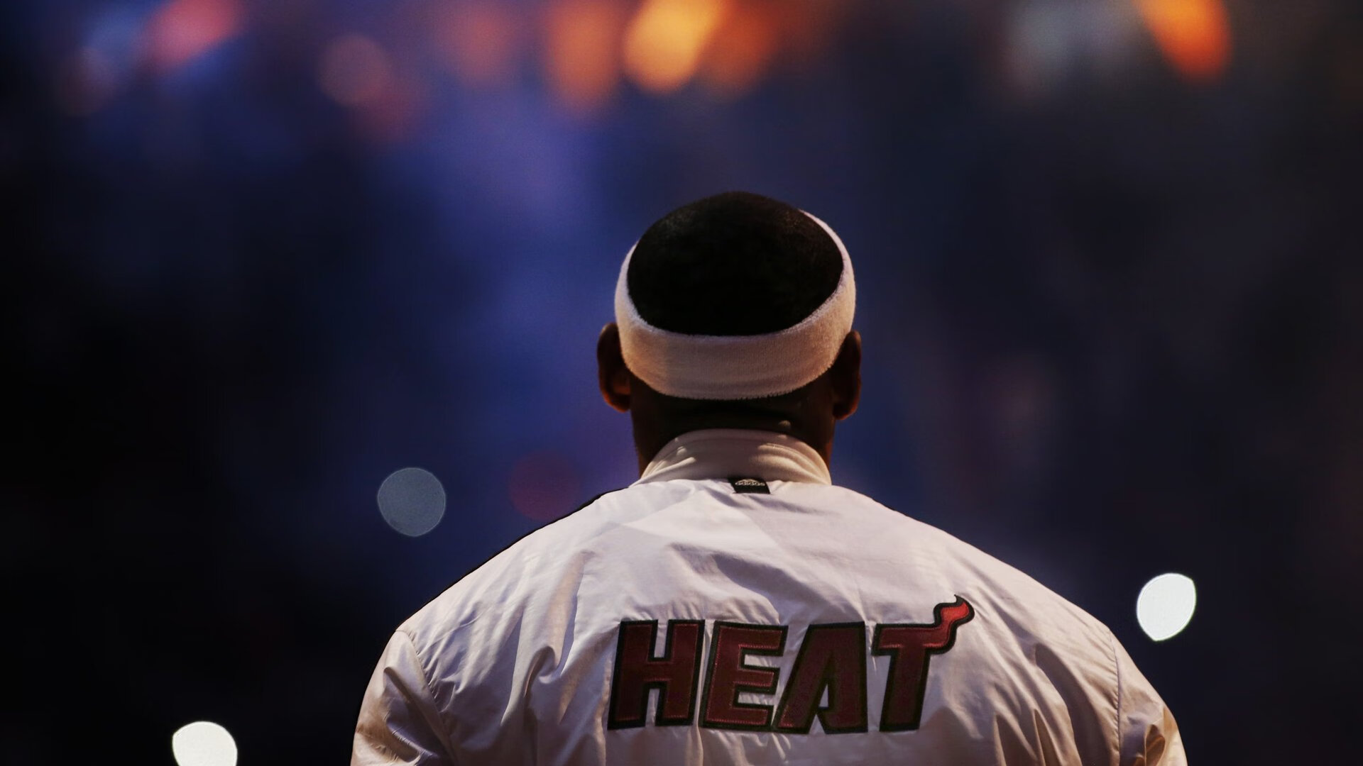 马刺球馆增设“战术观众席”，可实时看到教练布置，nba马刺主场