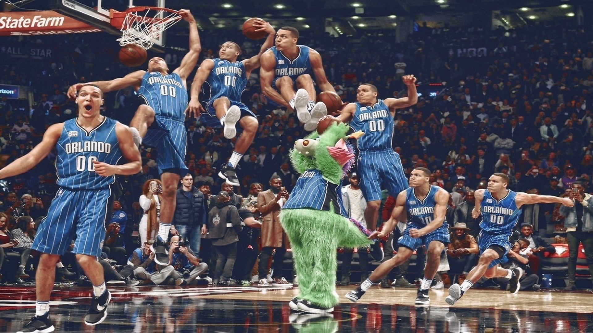 “冲撞激烈：火光四射的瞬间奇观”，火光冲天的意思